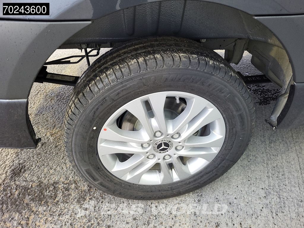 Mercedes Sprinter 319 CDI Automaat L2H1 2025model ACC LED Navi Camera Velgen 9m3 Klima