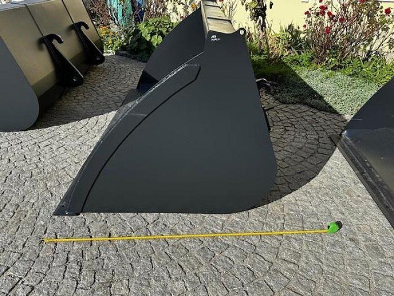 Big Dutchman Volumenschel 250 cm mit Atlas nahme