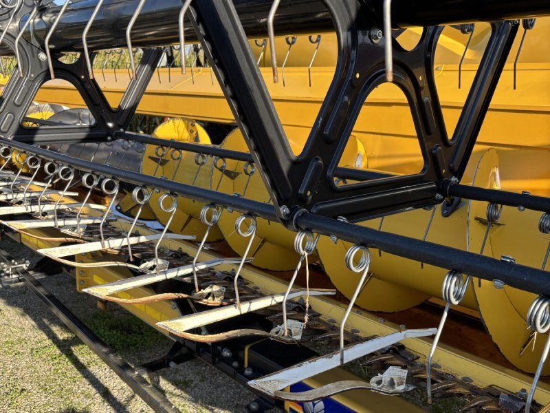 New Holland Schneidwerk VARIFEED 8,53 m | Raps-Kit | 4-Rad 40 kmh