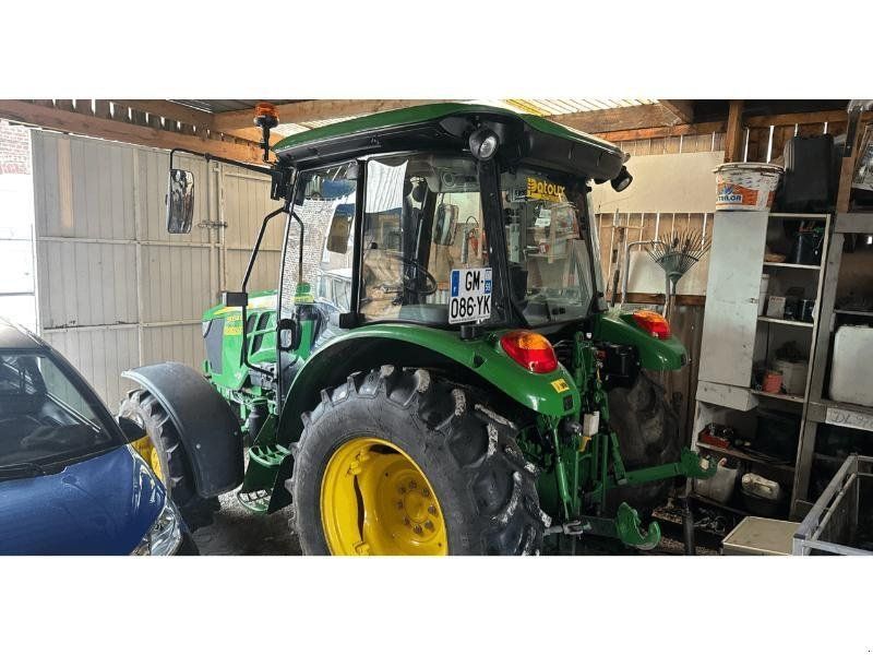 John Deere 5058E