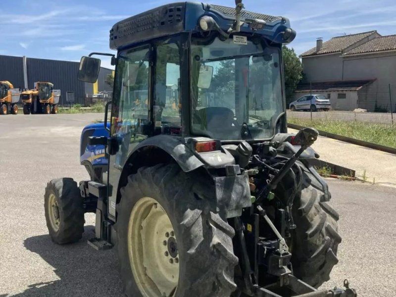 New Holland tracteur