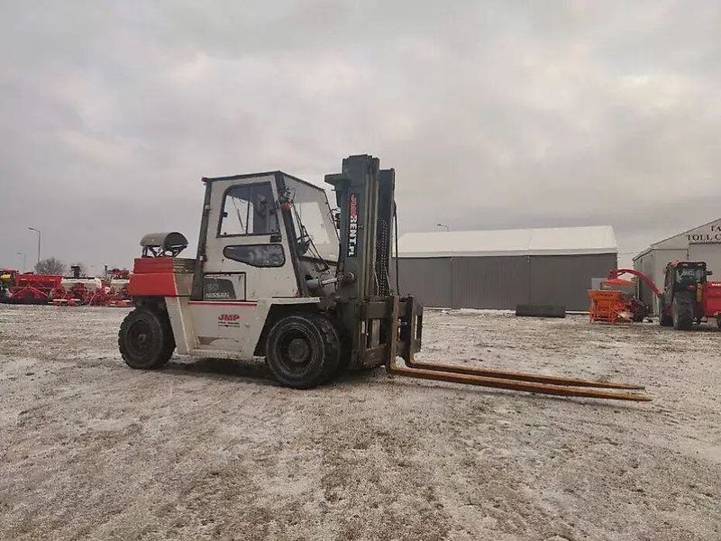 Nissan Wózek widłowy Jf05H60Pu