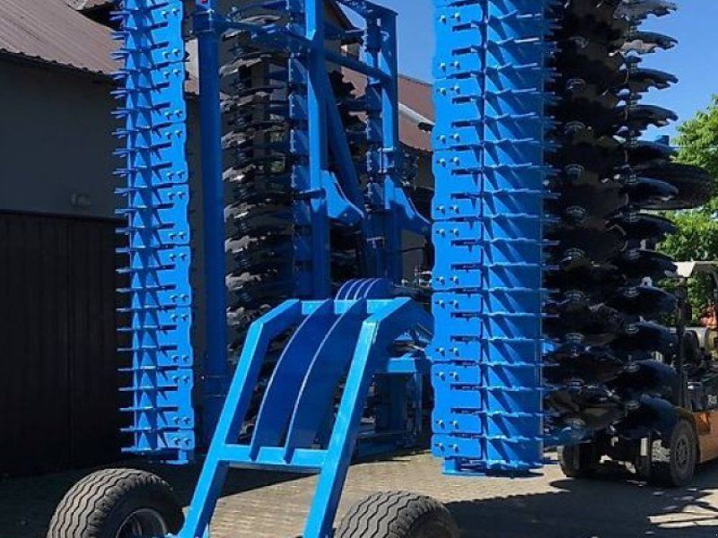 Brona talerzowa składana hydraulicznie z wózkiem 5 m BTH