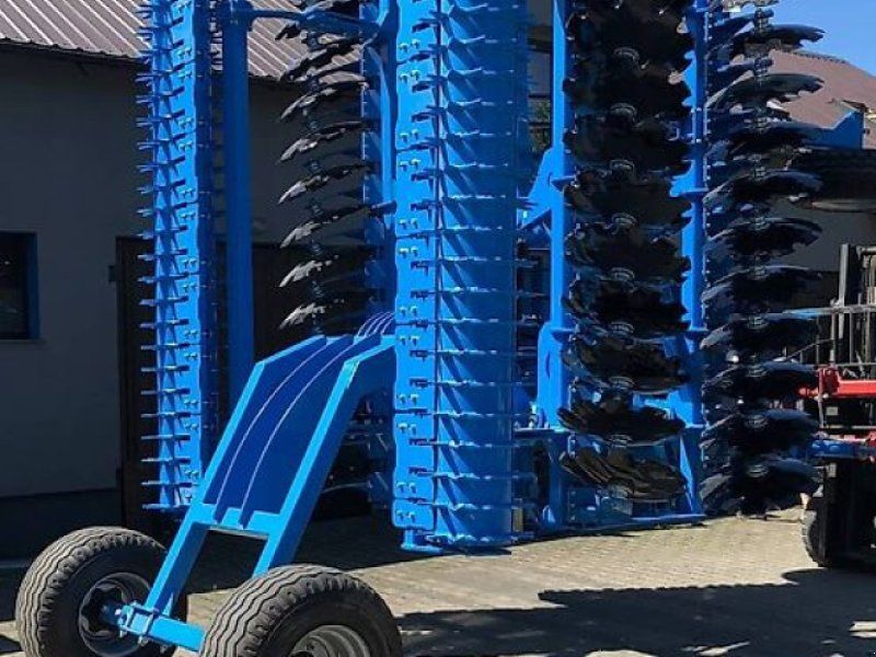 Brona talerzowa składana hydraulicznie z wózkiem 5 m BTH