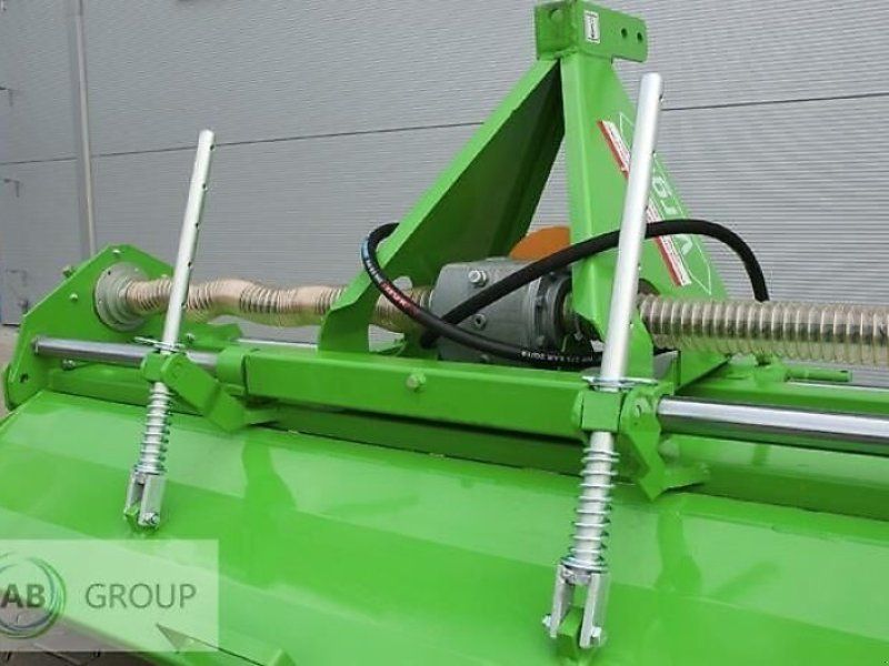 Bomet glebogryzarka z przesuwem hydraulicznym Virgo U540/2H, 2 m