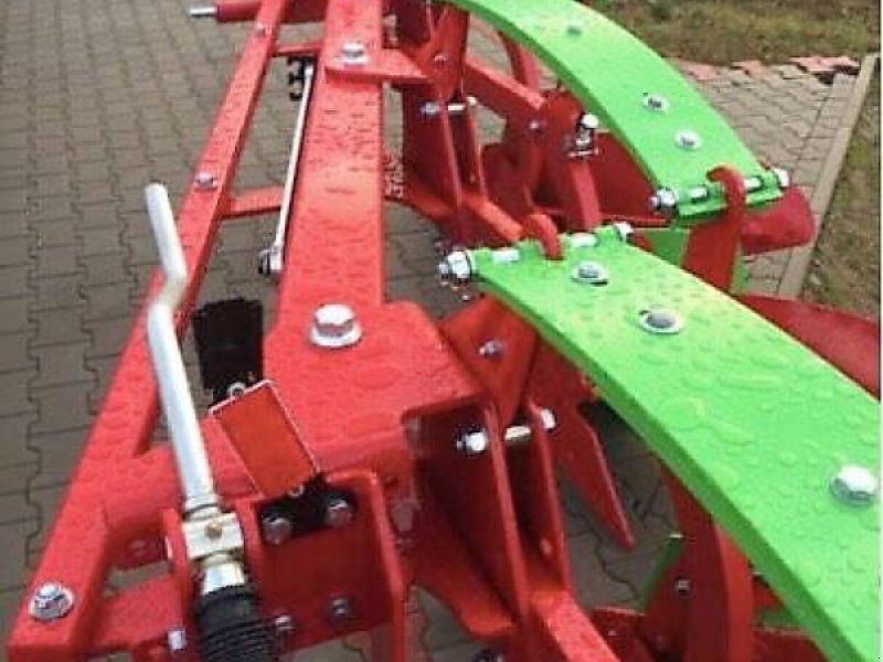 Pług orny zagonowy POZ 494