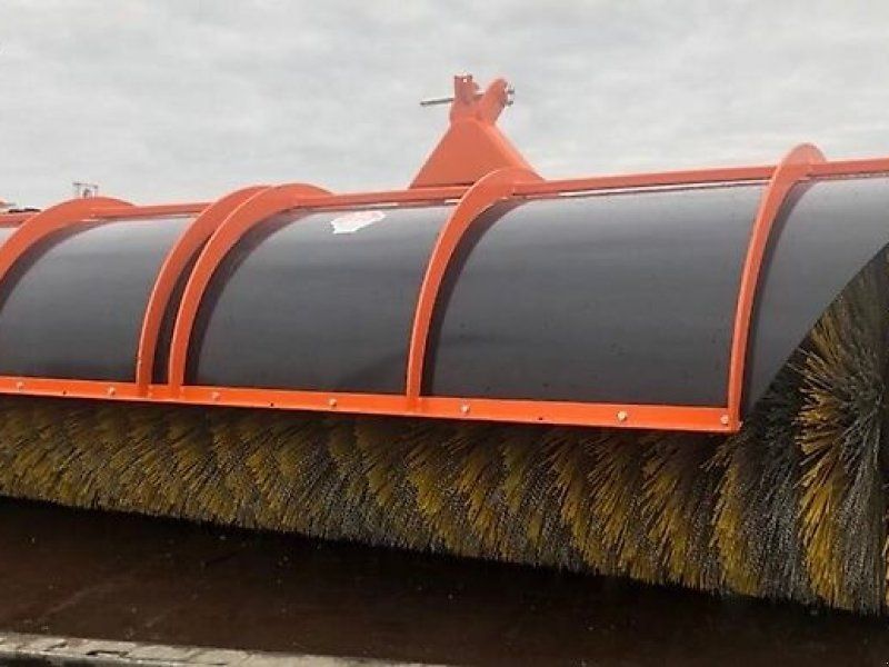 Pomarol zamiatarka ciągnikowa ZS250, 2,5 m