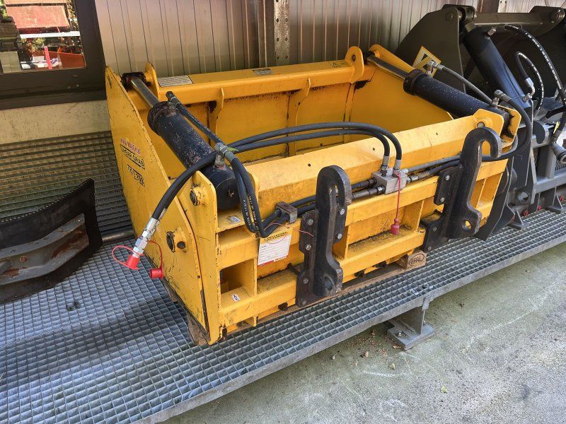 Parmiter Shelbourne SGS200 1500mm mit Weidemann HV
