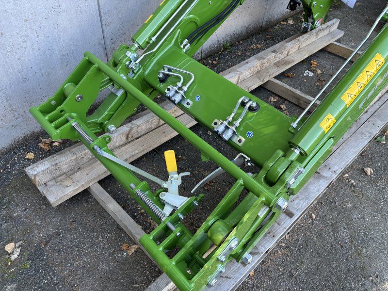 Fendt Cargo 4 x 75 compact