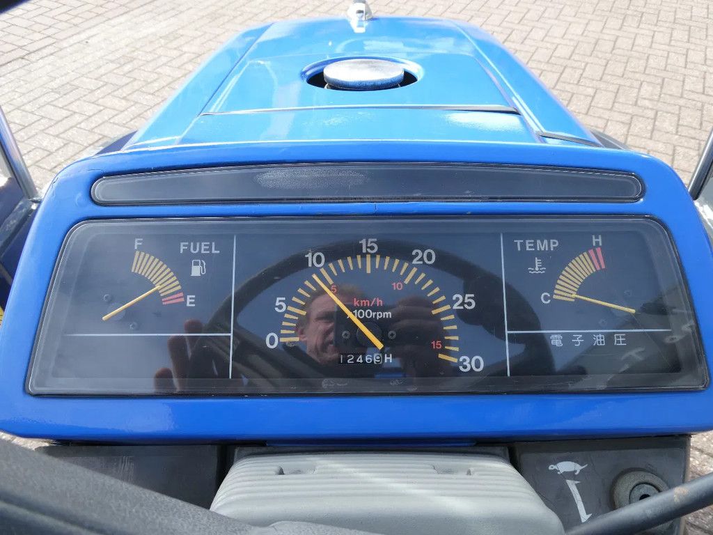 Iseki Sial 17 4wd / 1246 Draaiuren / Voorlader