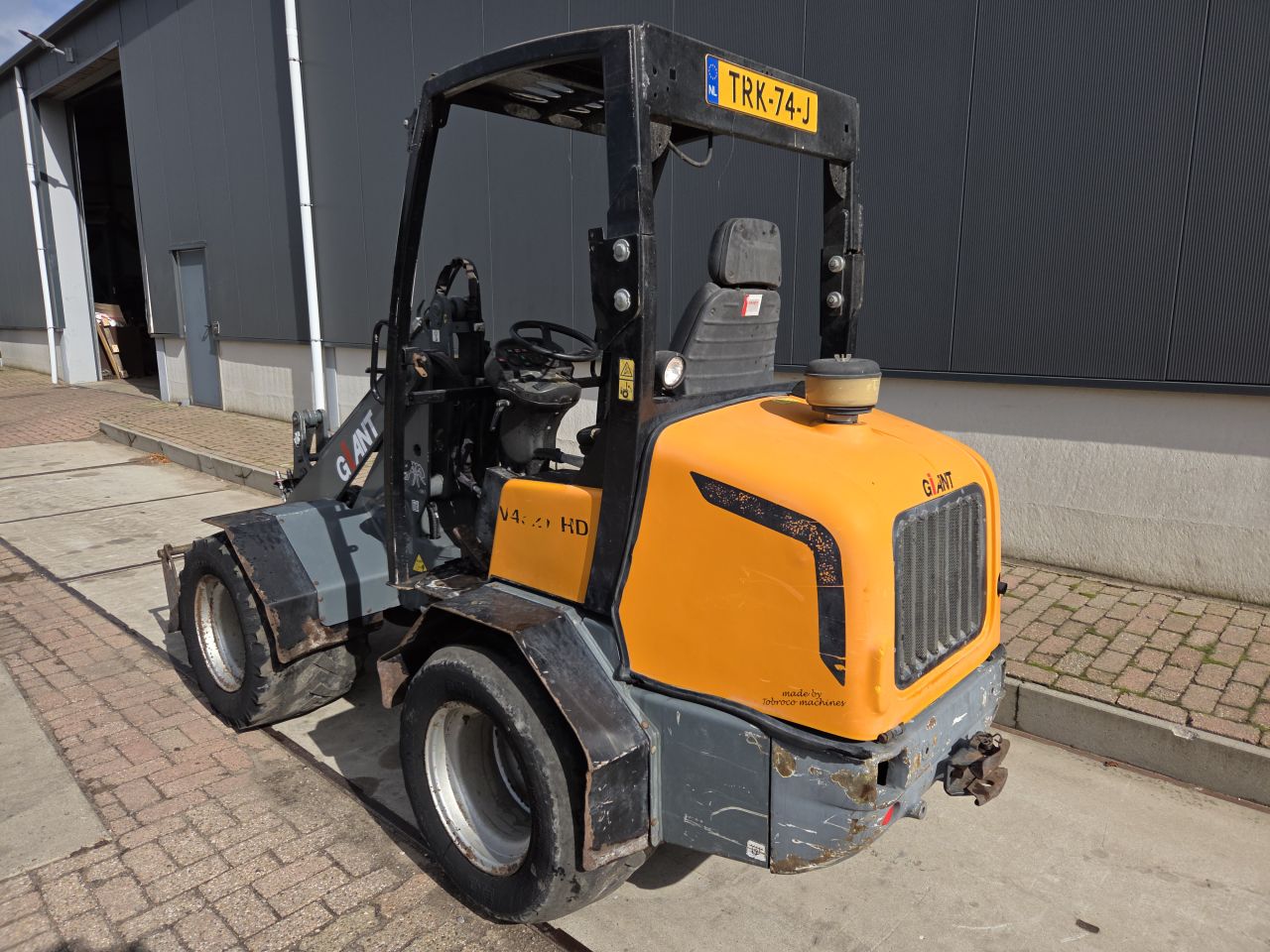 Giant V452T HD