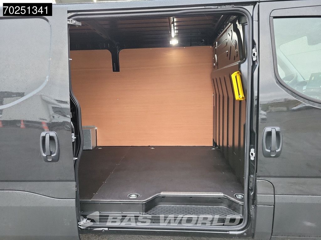 Iveco Daily 35S21 3.0L Automaat L2H1 210PK Laag Dak 2025-Model 3,5t Trekhaak ACC Navi LED Camera Parkeersensoren Euro6 L2 8m3 A/C Towbar