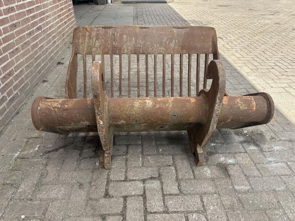 Puinbak CW 30 1300 MM grading bucket