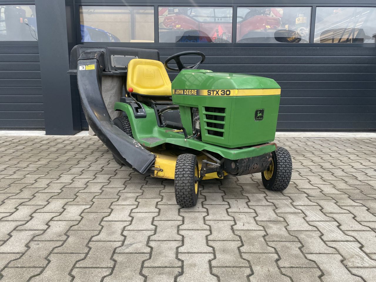 John Deere STX 30 Zitmaaier