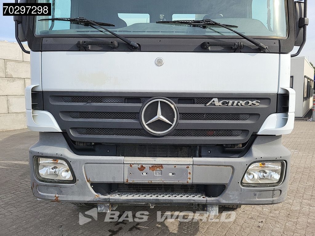 Mercedes Actros 3236 8X4 9m3 Liebherr 3-Pedals Steelsuspension Big-Axle Euro 3