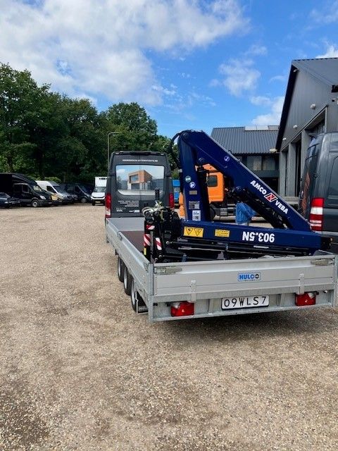 Amco Veba 903 N5 3S laadkraan met afstandsbed op Hulco aanhanger