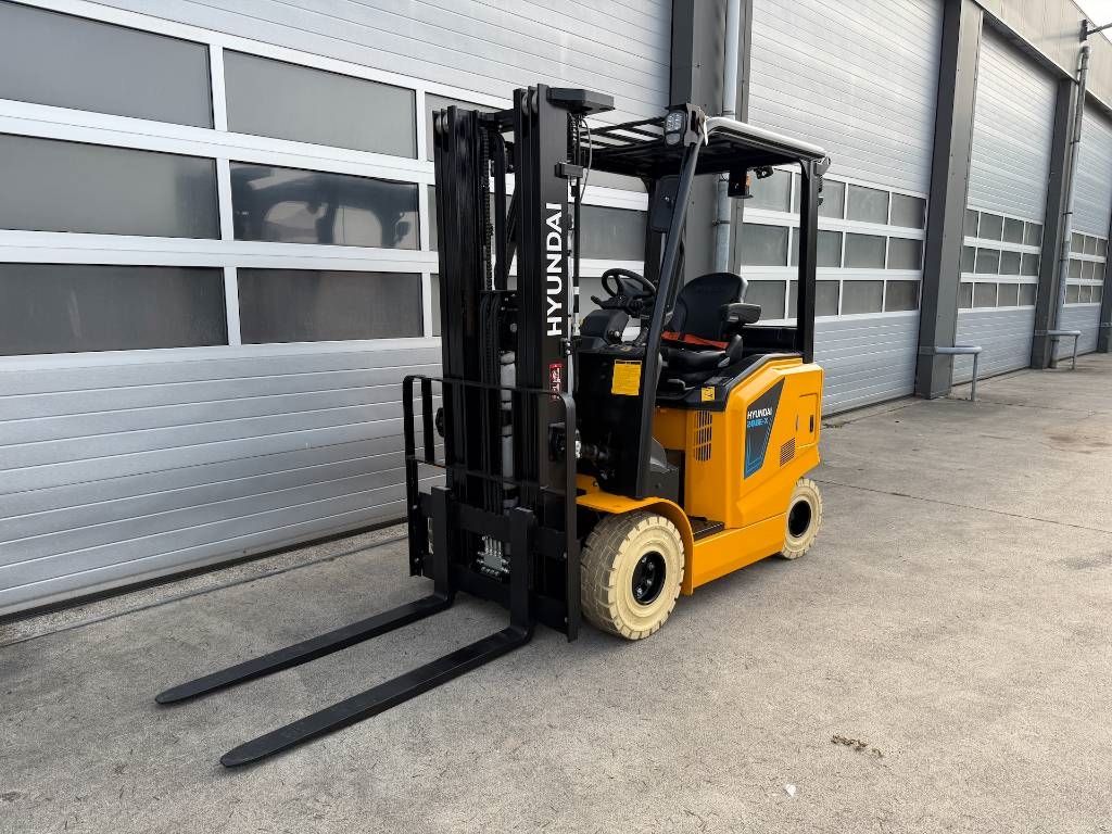 Hyundai 20BE-X 2ton elektrische heftruck 2000kg 3-delige m