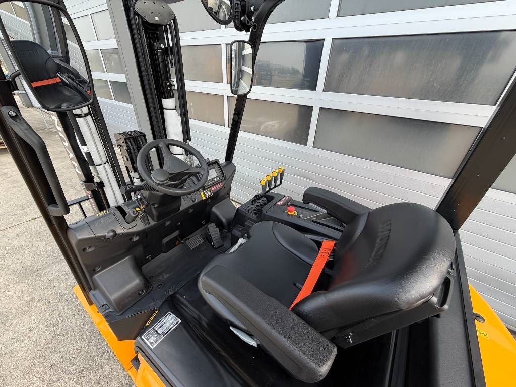 Hyundai 20BE-X 2ton elektrische heftruck 2000kg 3-delige m