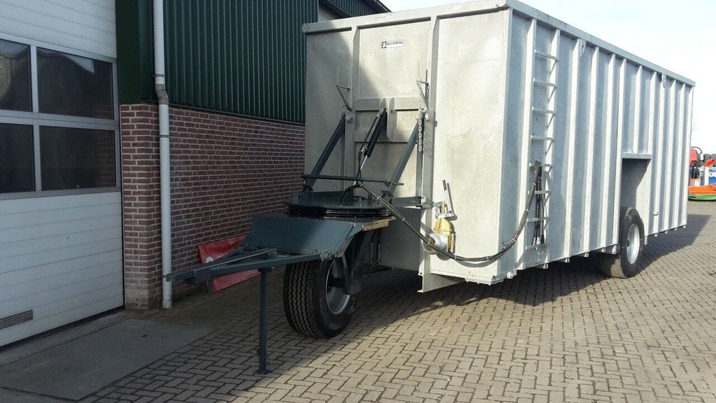 Mestcontainer met neuswiel