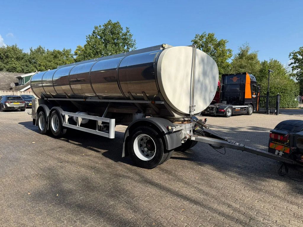 Magyar VM Tarm 19.000L RVS/INOX Melk/Milk/Milch Food 3 Rooms Liftas