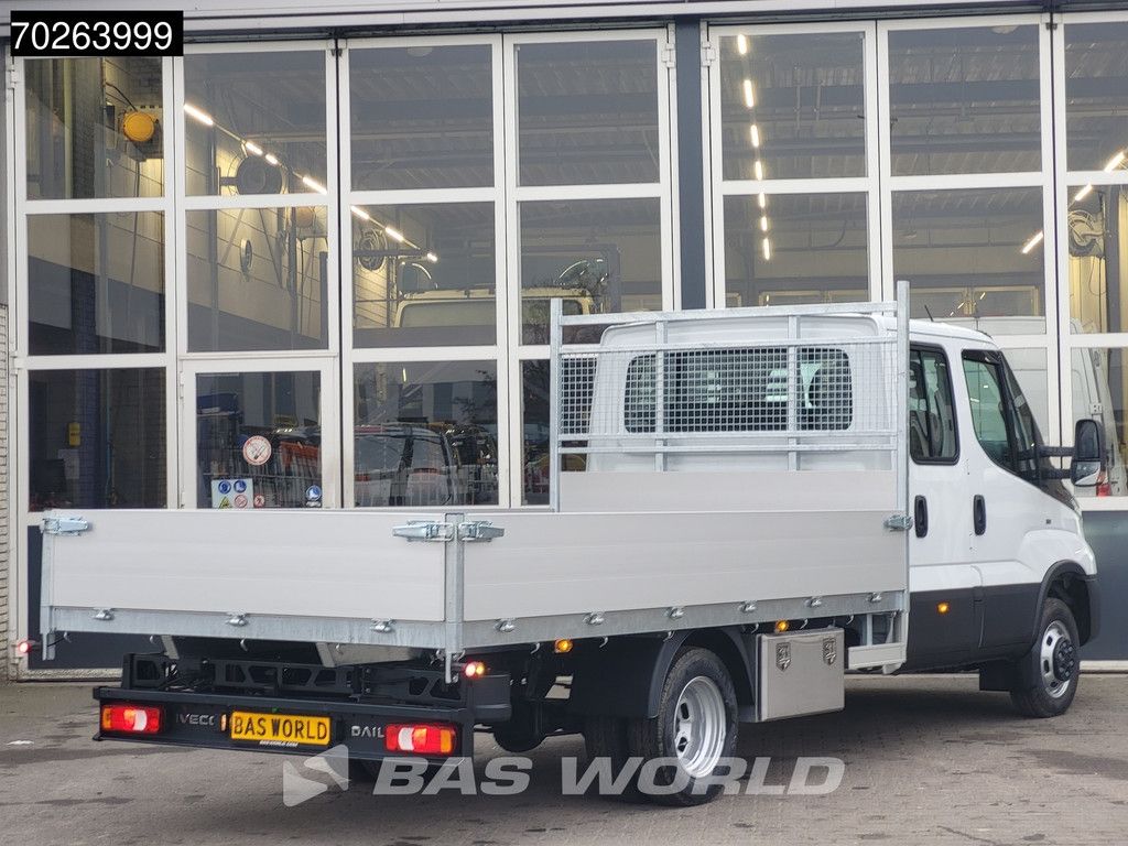 Iveco Daily 35C18 3.0L Open Laadbak 180PK Dubbel Cabine 2025-Model 3,5t Trekvermogen Navi Airco Cruise Camera Euro6 Pritsche Pickup 3m3 A/C Double cabin Cruise control