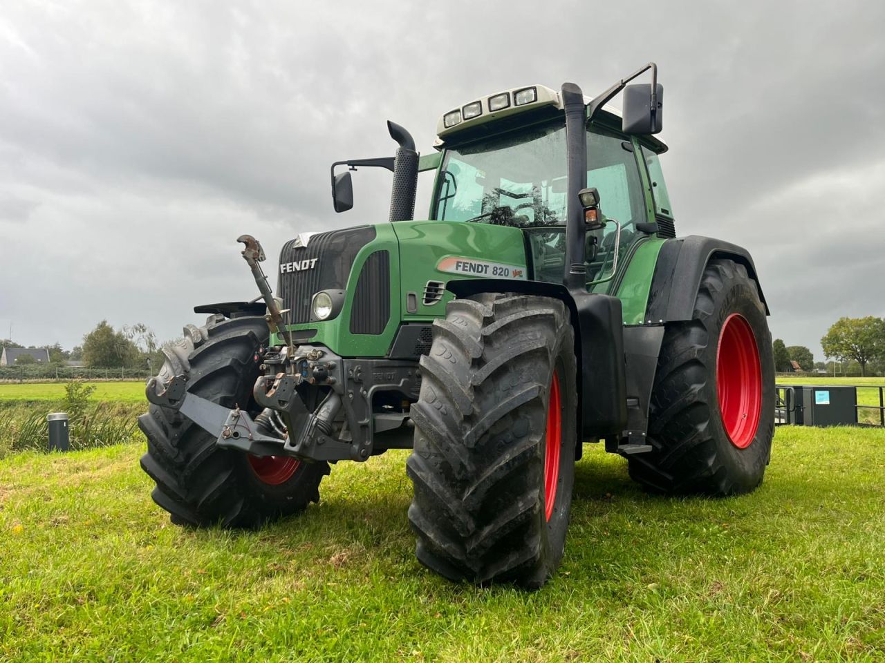 Fendt 820 Vario tms
