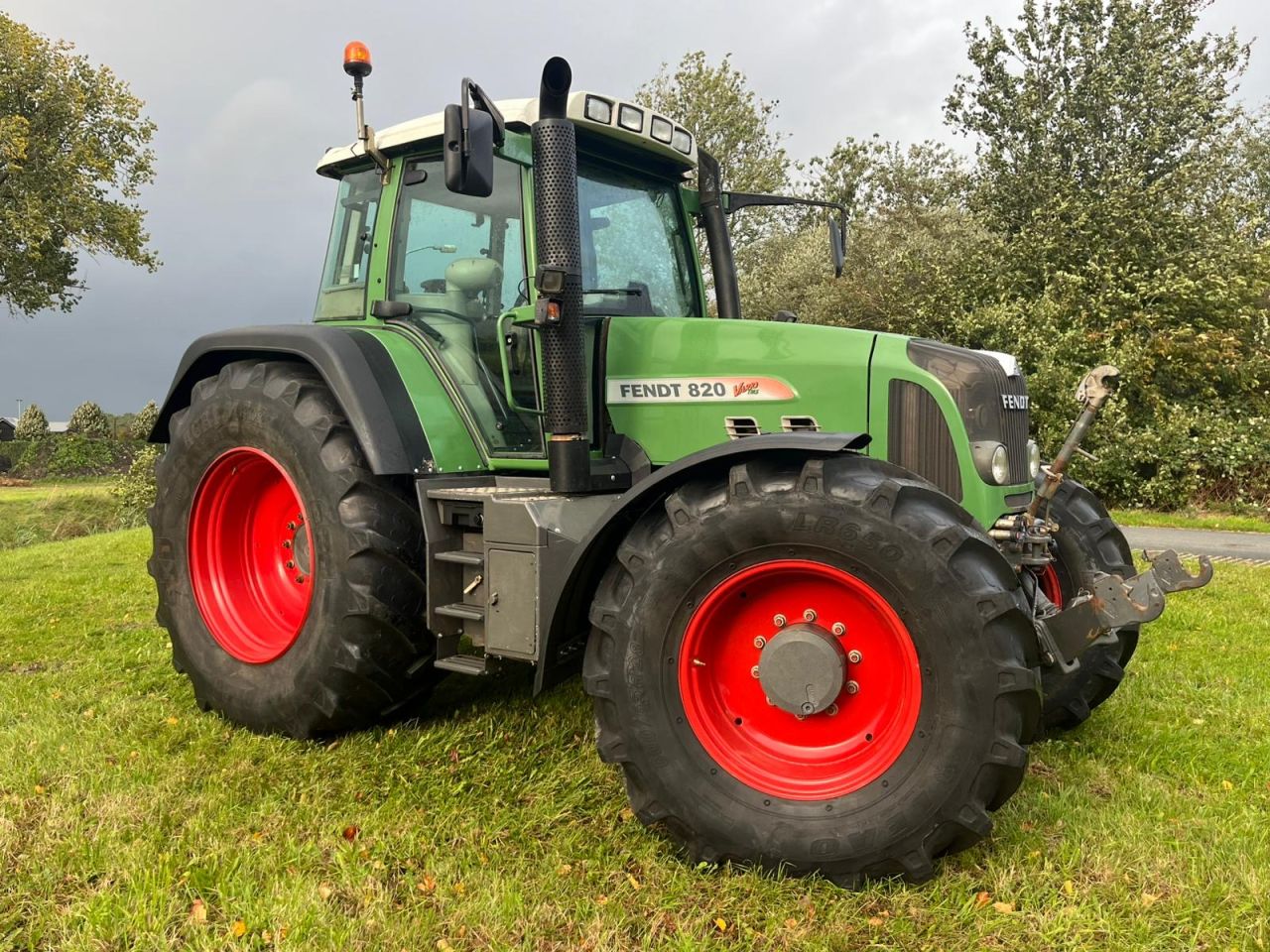 Fendt 820 Vario tms