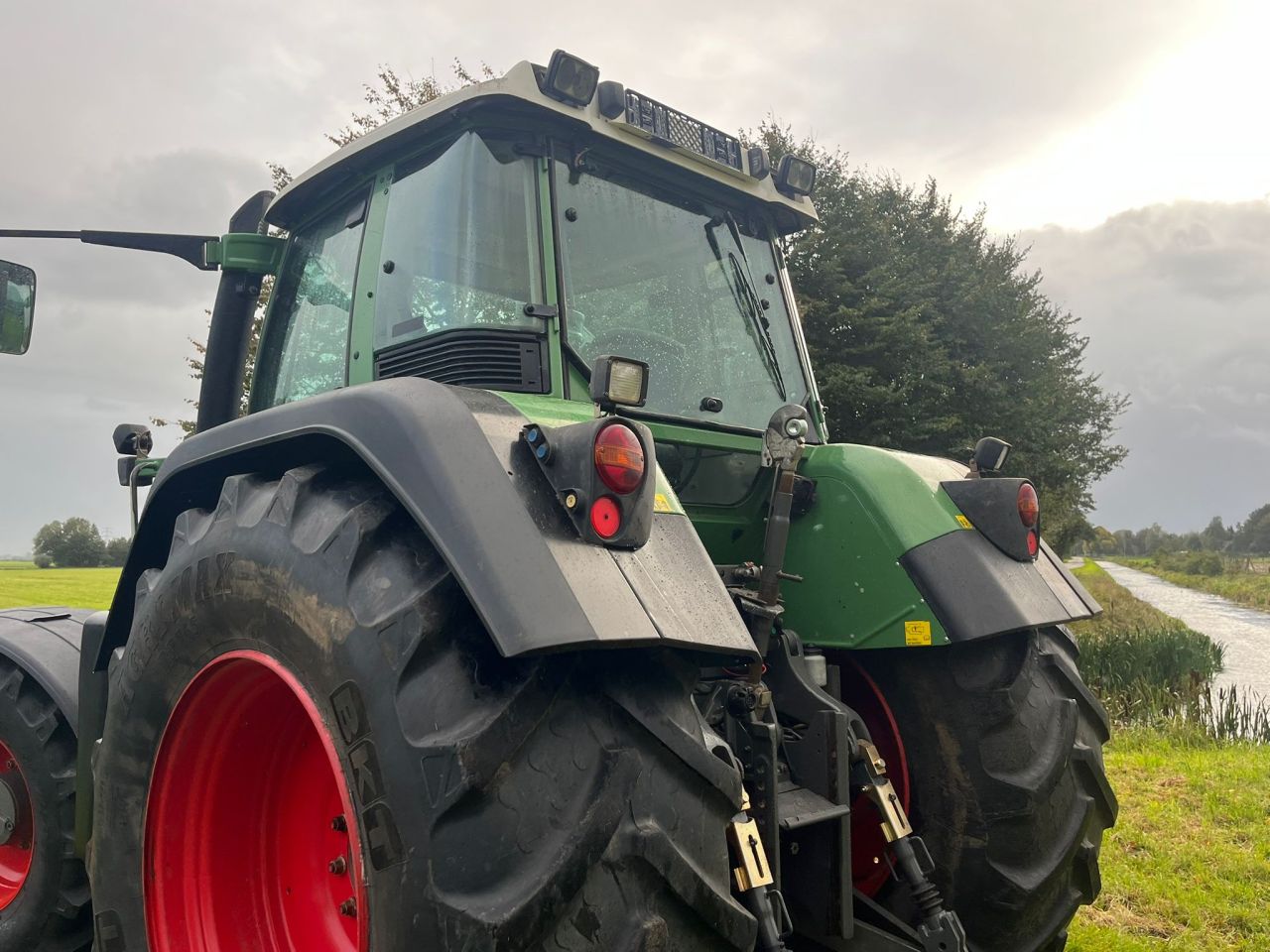 Fendt 820 Vario tms