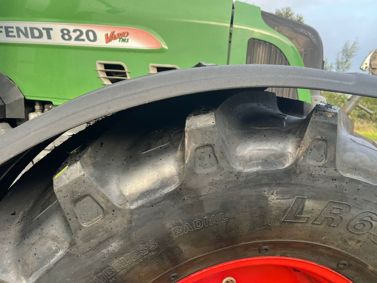 Fendt 820 Vario tms
