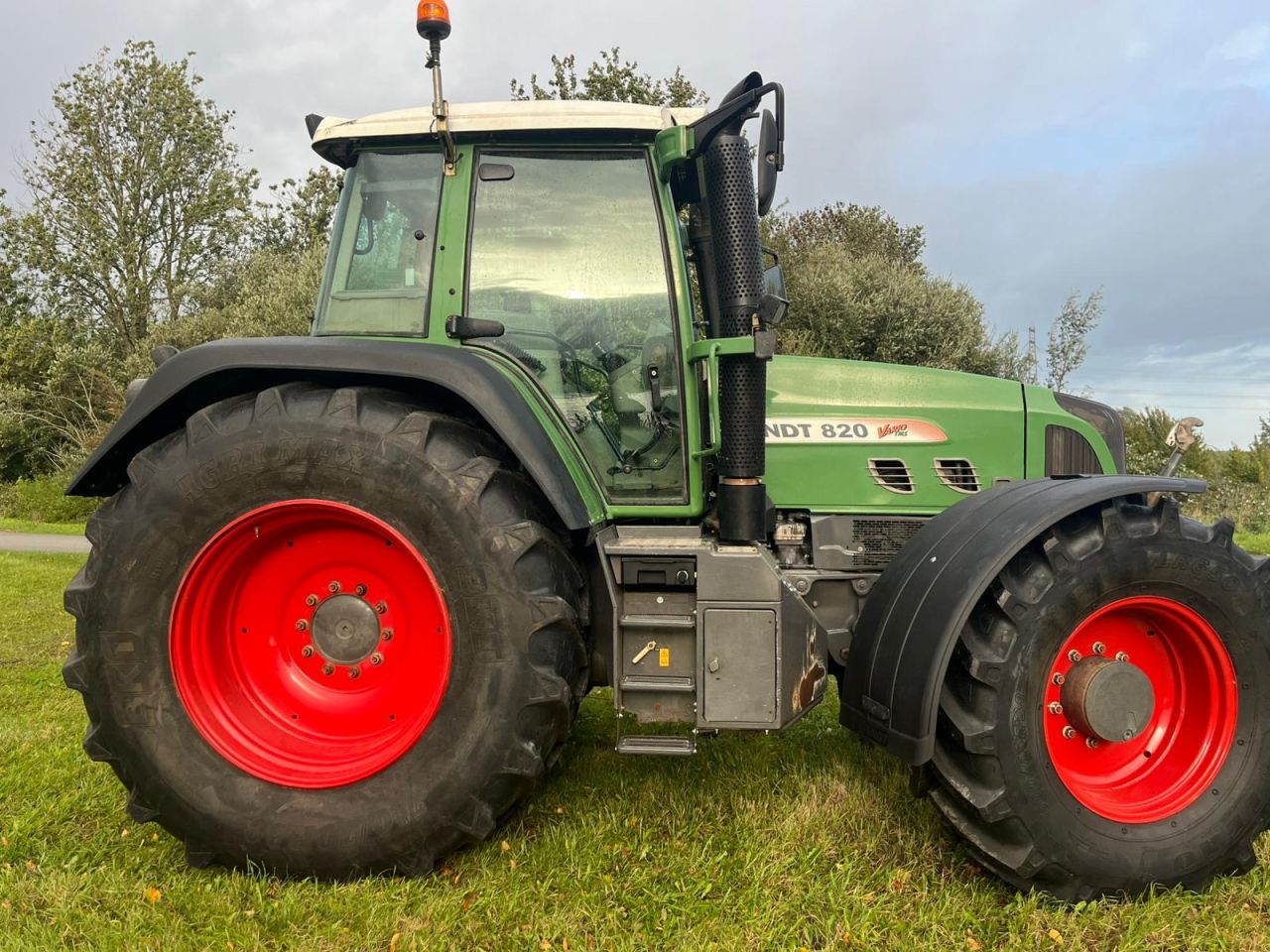 Fendt 820 Vario tms