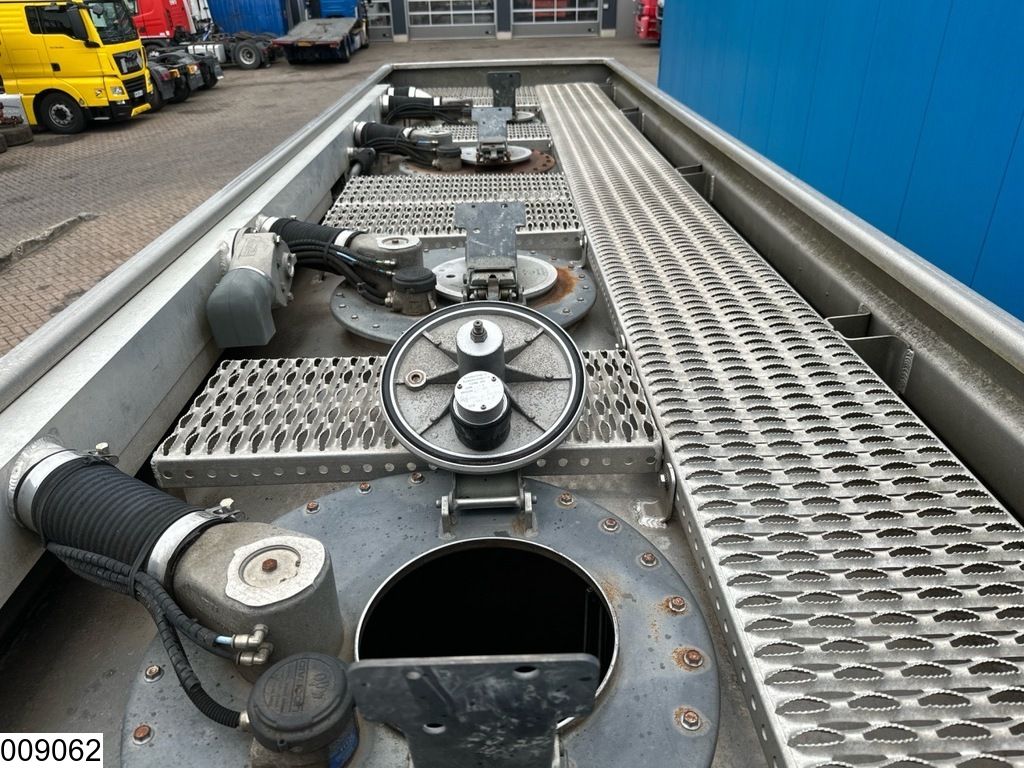 Renault Premium 270 EURO 5, Fuel, 13.390 Liter, 4 Comp