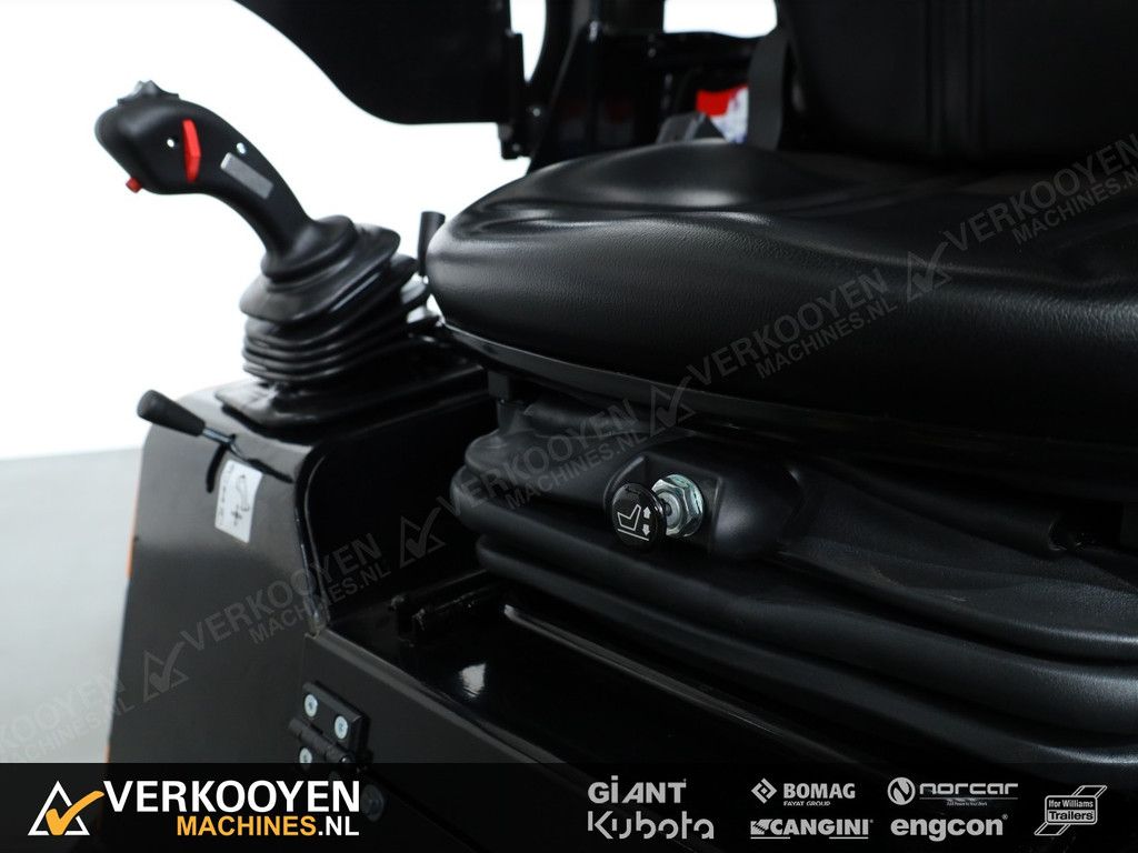 2025 Giant G2500 X-tra HD VK10283