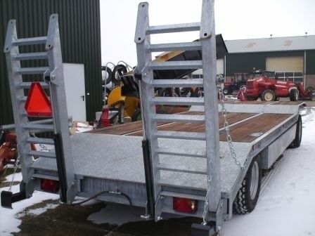 Semie diepladers low loader trailer