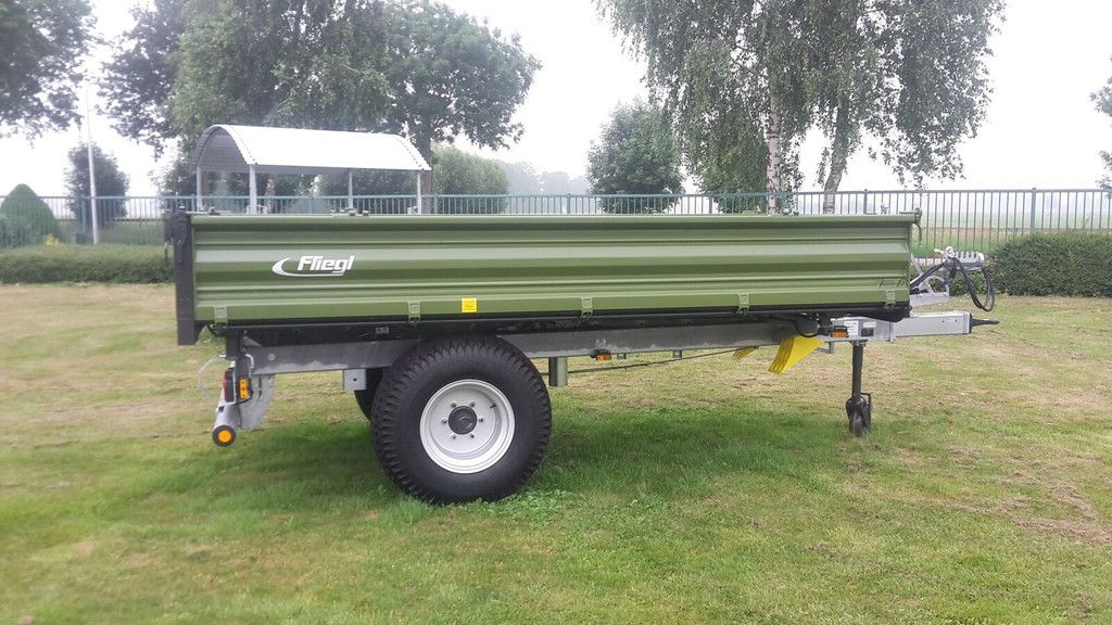 Fliegl EDK 60 kipper tractor trailer