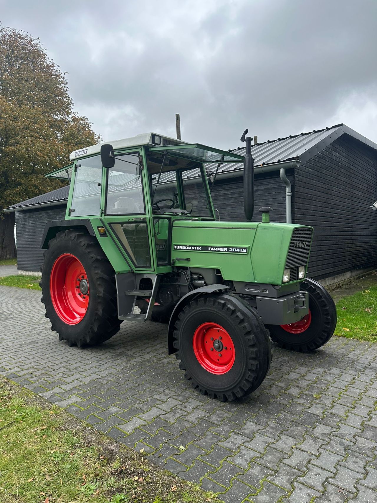 Te Koop Fendt Farmer 304 LS