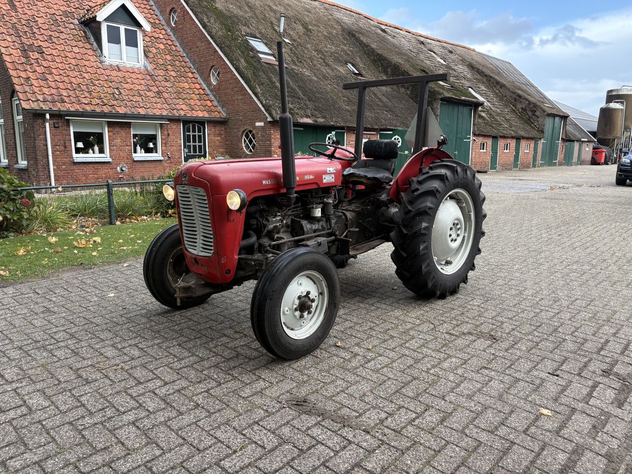 Massey Ferguson 35X 3 cilinder