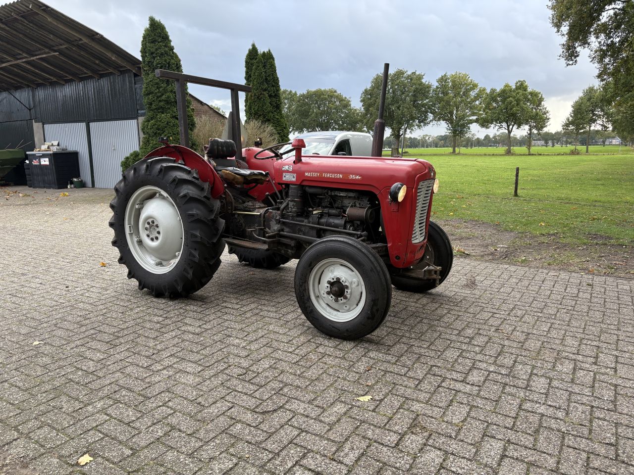 Massey Ferguson 35X 3 cilinder