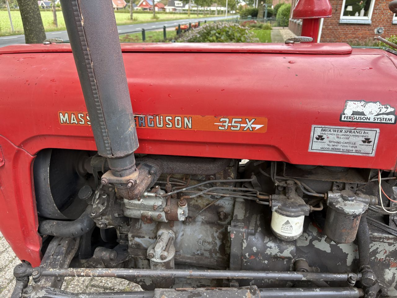 Massey Ferguson 35X 3 cilinder