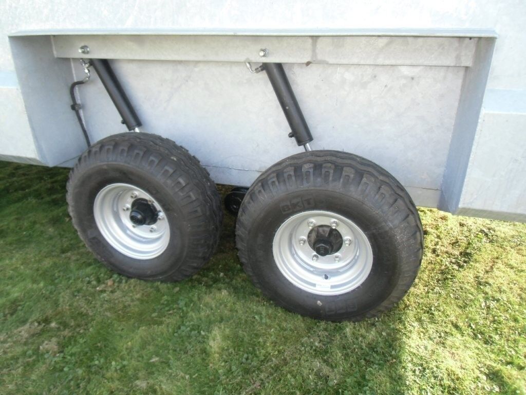 Veewagen livestock trailer