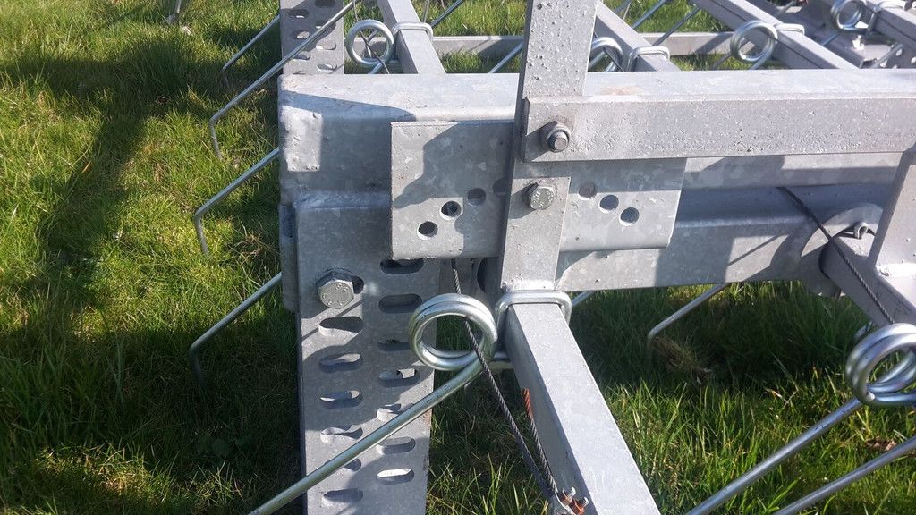 Graslandverzorgingsmachine meadow aerator