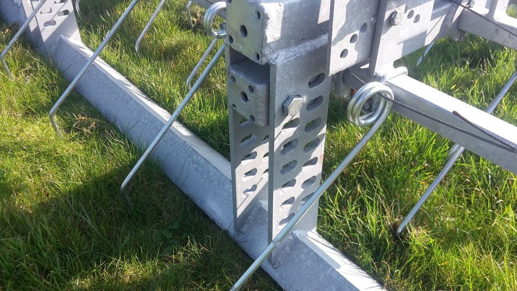 Graslandverzorgingsmachine meadow aerator