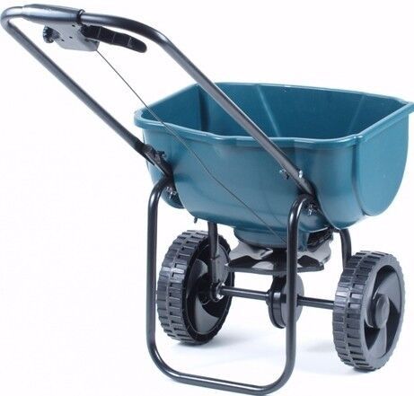 Handbediende strooier