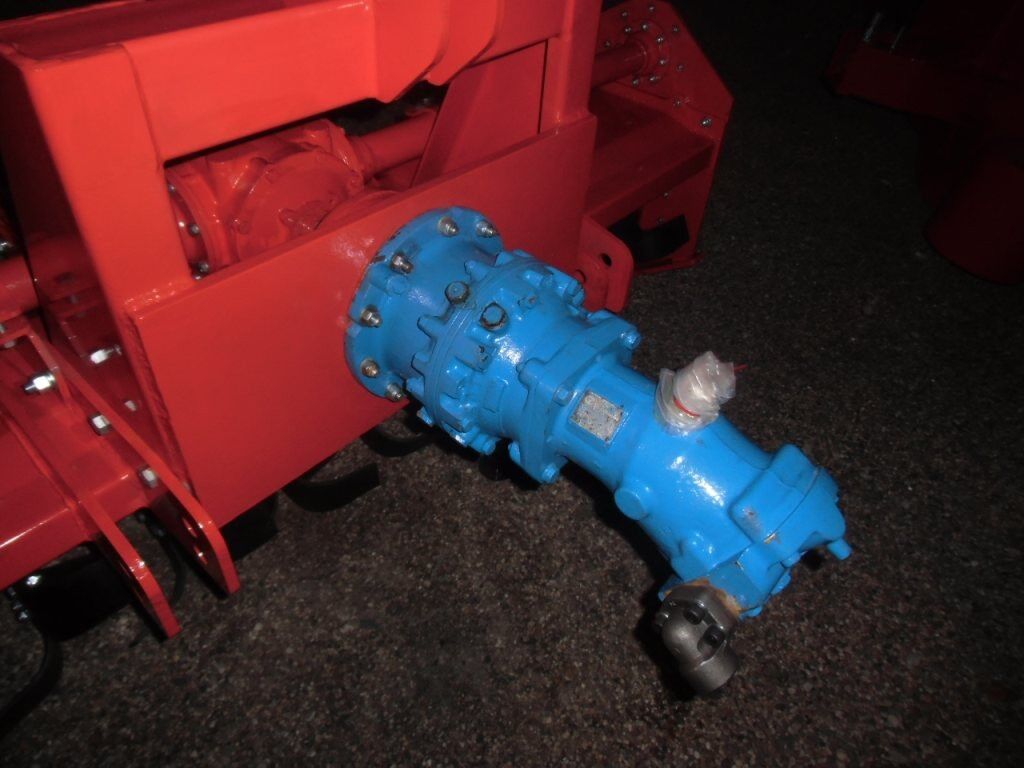 Grondfrees rotavator