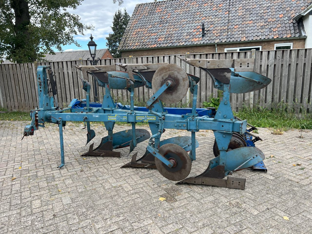 överum 3 schaar ploeg met voornpakker