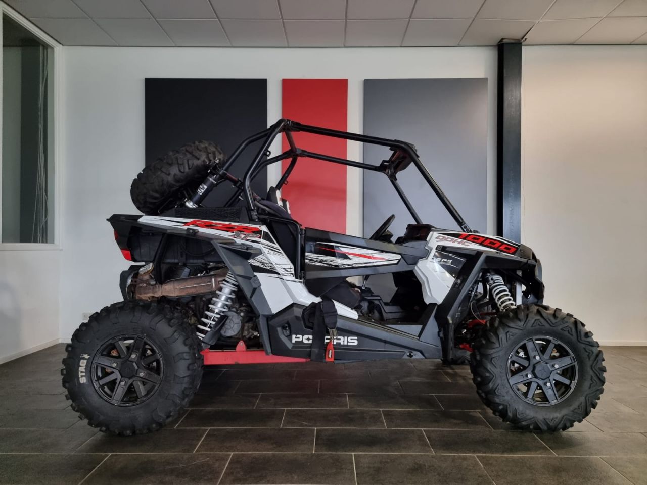 Polaris RZR XP 1000 EPS (2014) met tractorkenteken