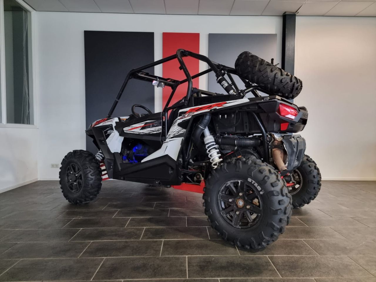 Polaris RZR XP 1000 EPS (2014) met tractorkenteken