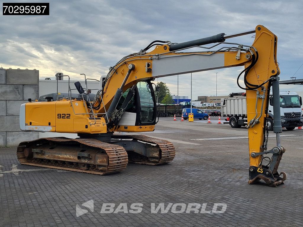 Liebherr Select R922 LC