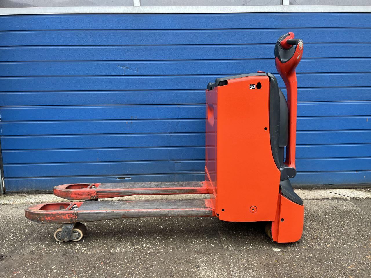 Linde T16 palletwagen