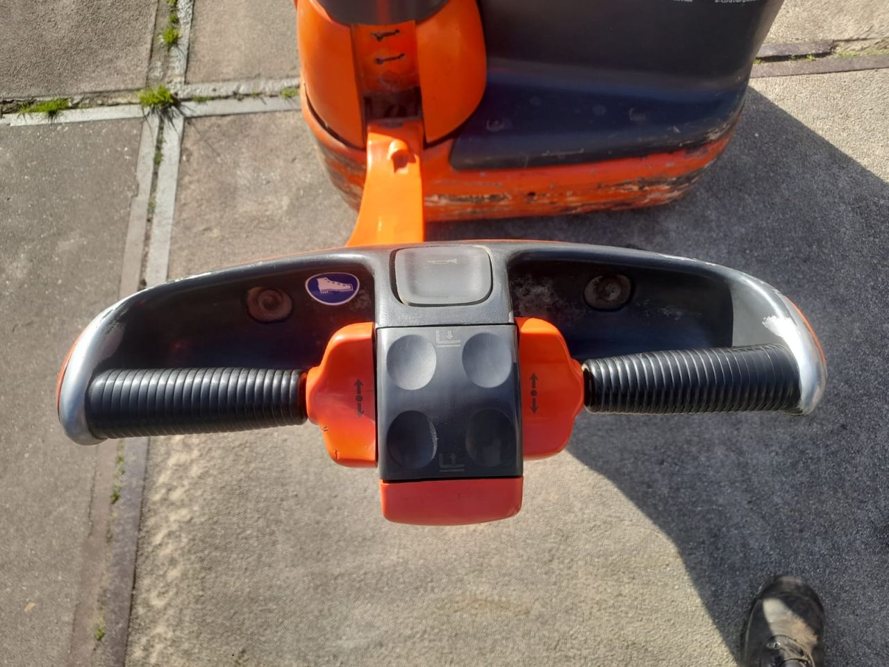 Linde stapelaar L10