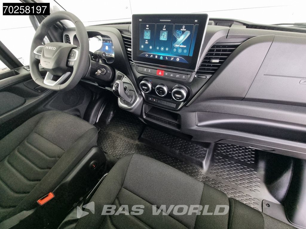 Iveco Daily 35C21 3.0L Automaat L4H2 210PK Dubbellucht 2025-Model 3,5t Trekvermogen ACC LED CarPlay Camera Parkeersensoren 16m3 Euro6 L4 Long 16m3 A/C